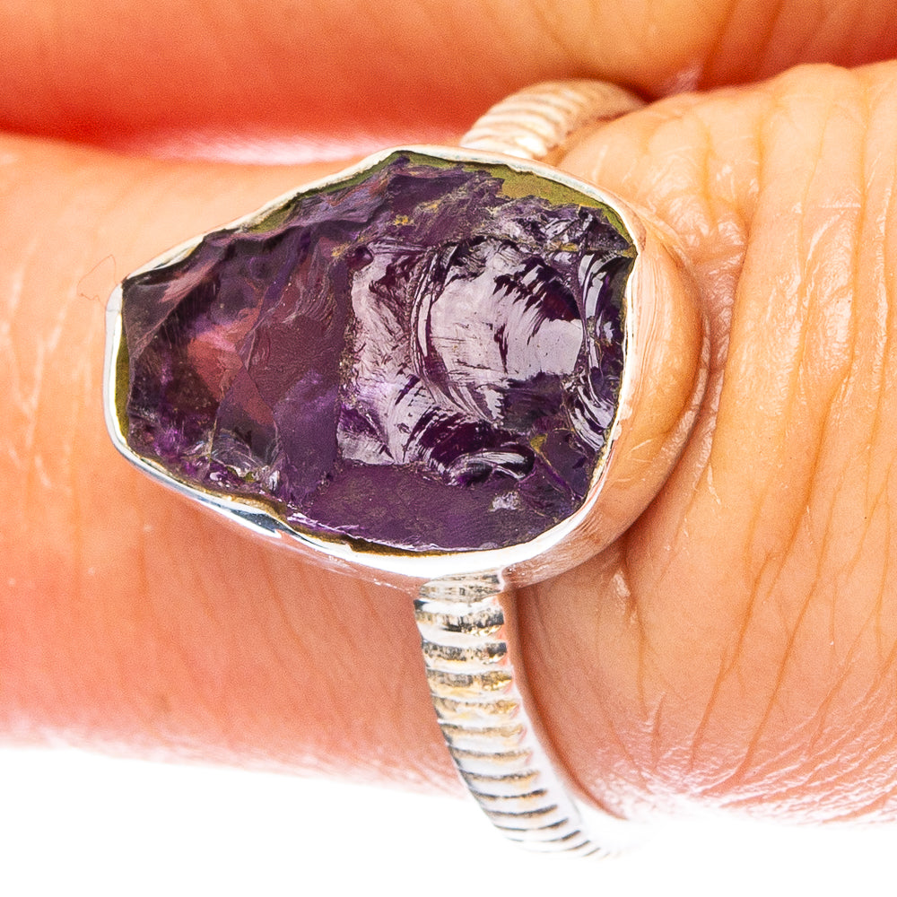 Amethyst 925 Sterling Silver Ring Size 6.5 (925 Sterling Silver) R6227