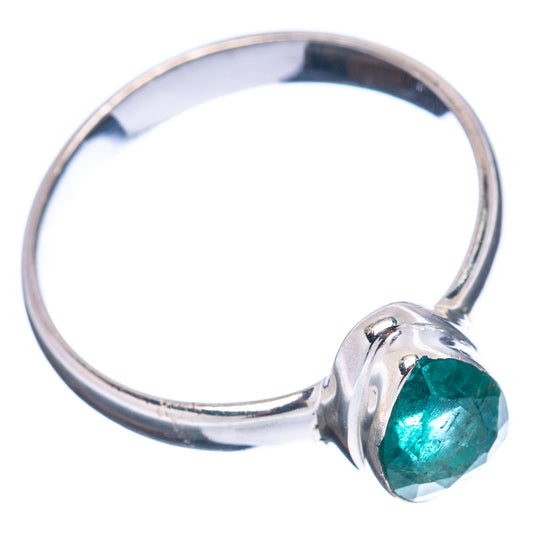Sterling silver emerald oval gemstone ring, side view with bezel-set green stone