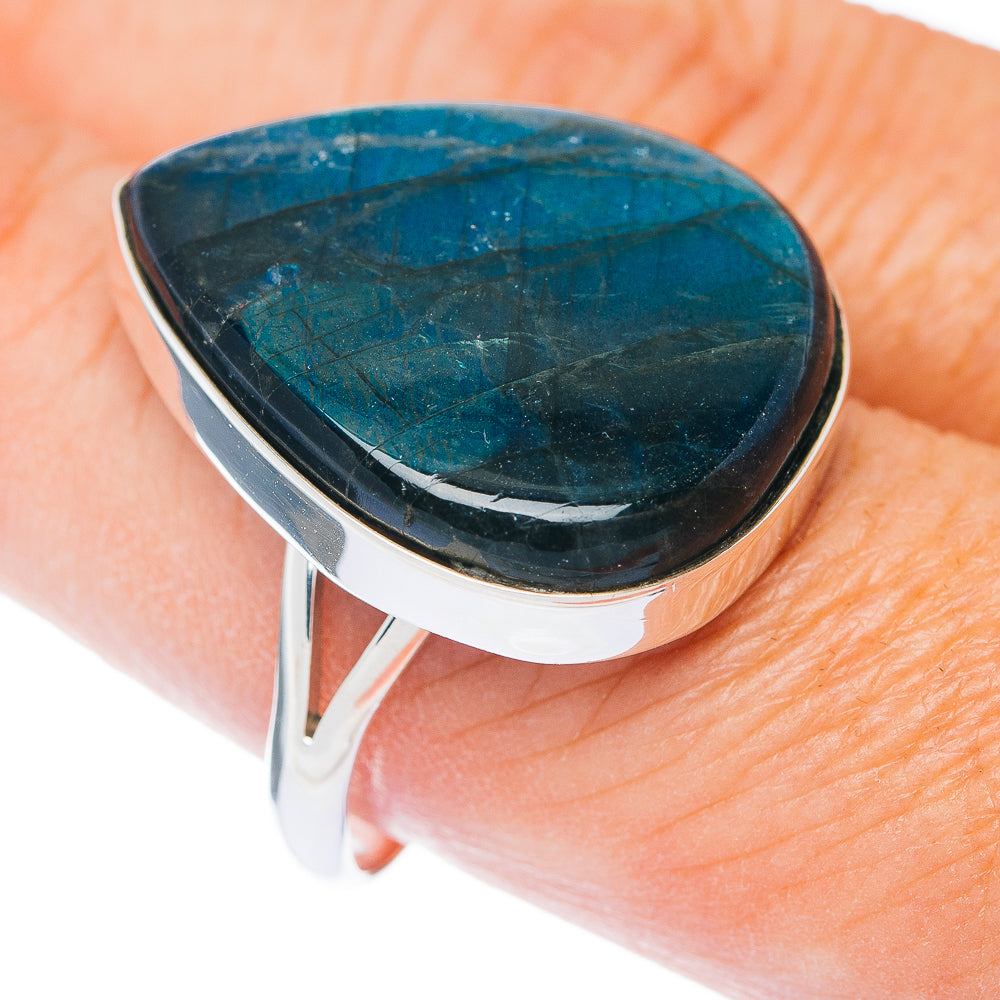 Large Premium Labradorite Ring Size 10 (.925 Sterling Silver)
