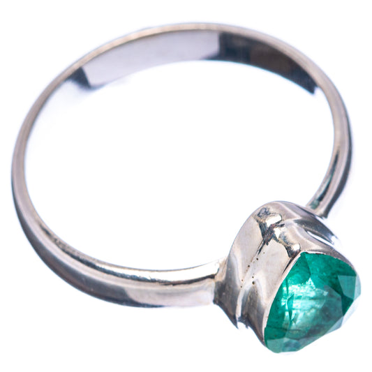 Sterling silver emerald ring with green gemstone head, side view, size 5.75