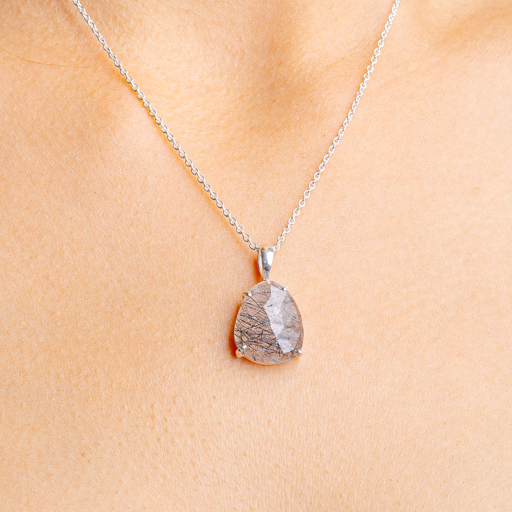 Tourmalinated quartz pendant necklace in .925 sterling silver with faceted gray stone