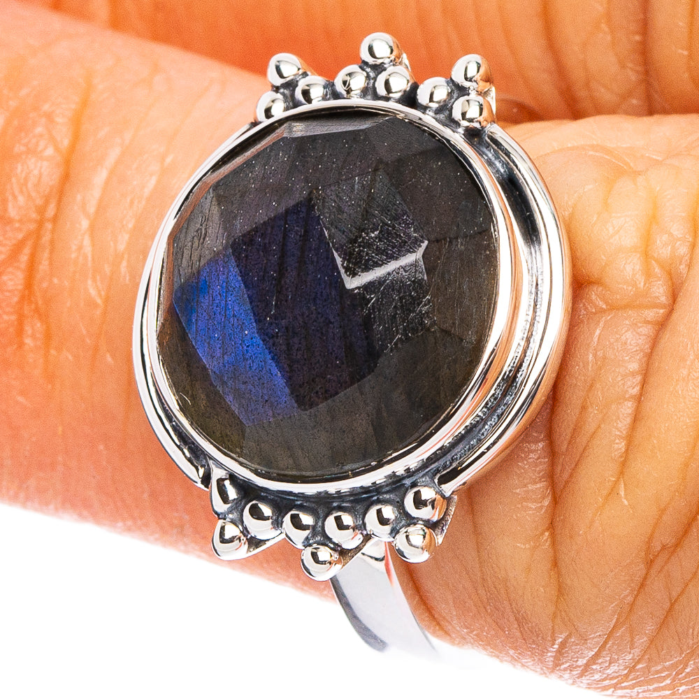 Labradorite 925 Sterling Silver Premium Ring Size 5.75 (925 Sterling Silver) R6472