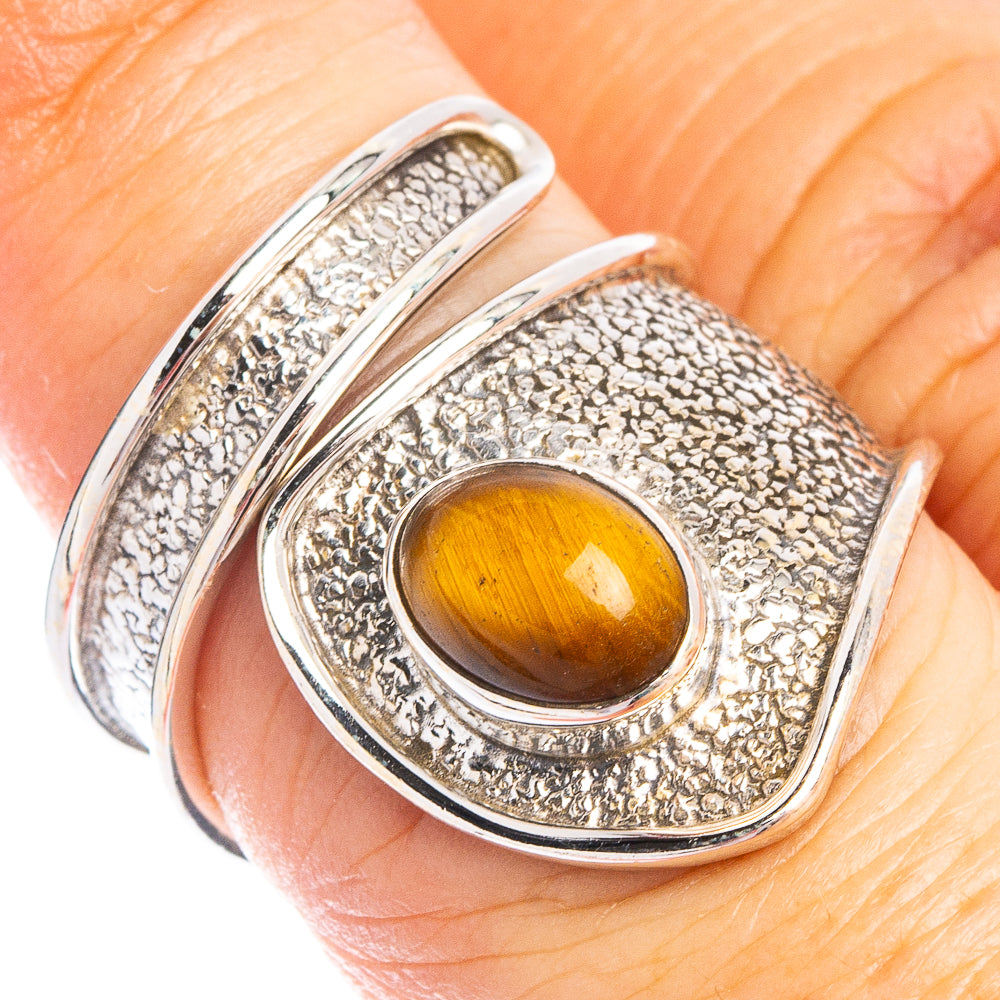 Dainty Tiger Eye Ring Size 6.5 (925 Sterling Silver) R8621