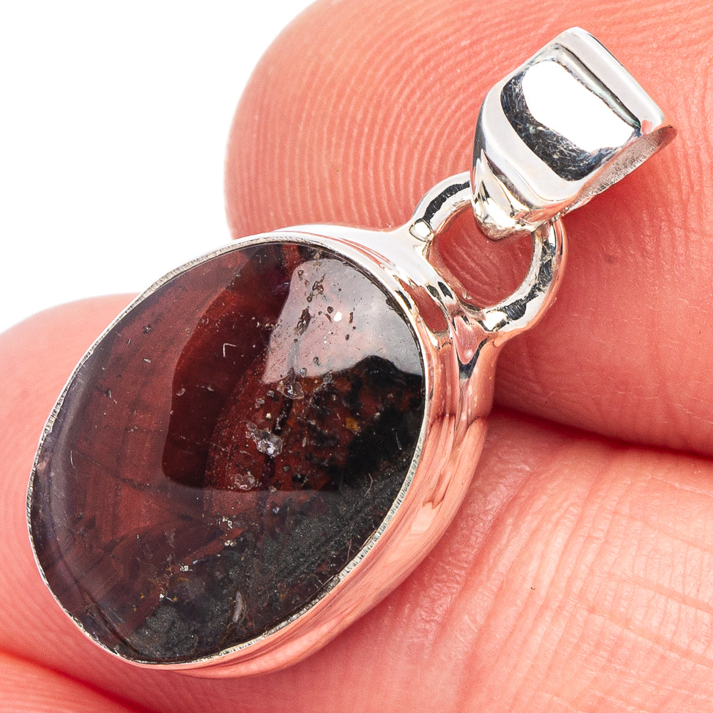 Botswana Agate Pendant 1" (925 Sterling Silver) P44199