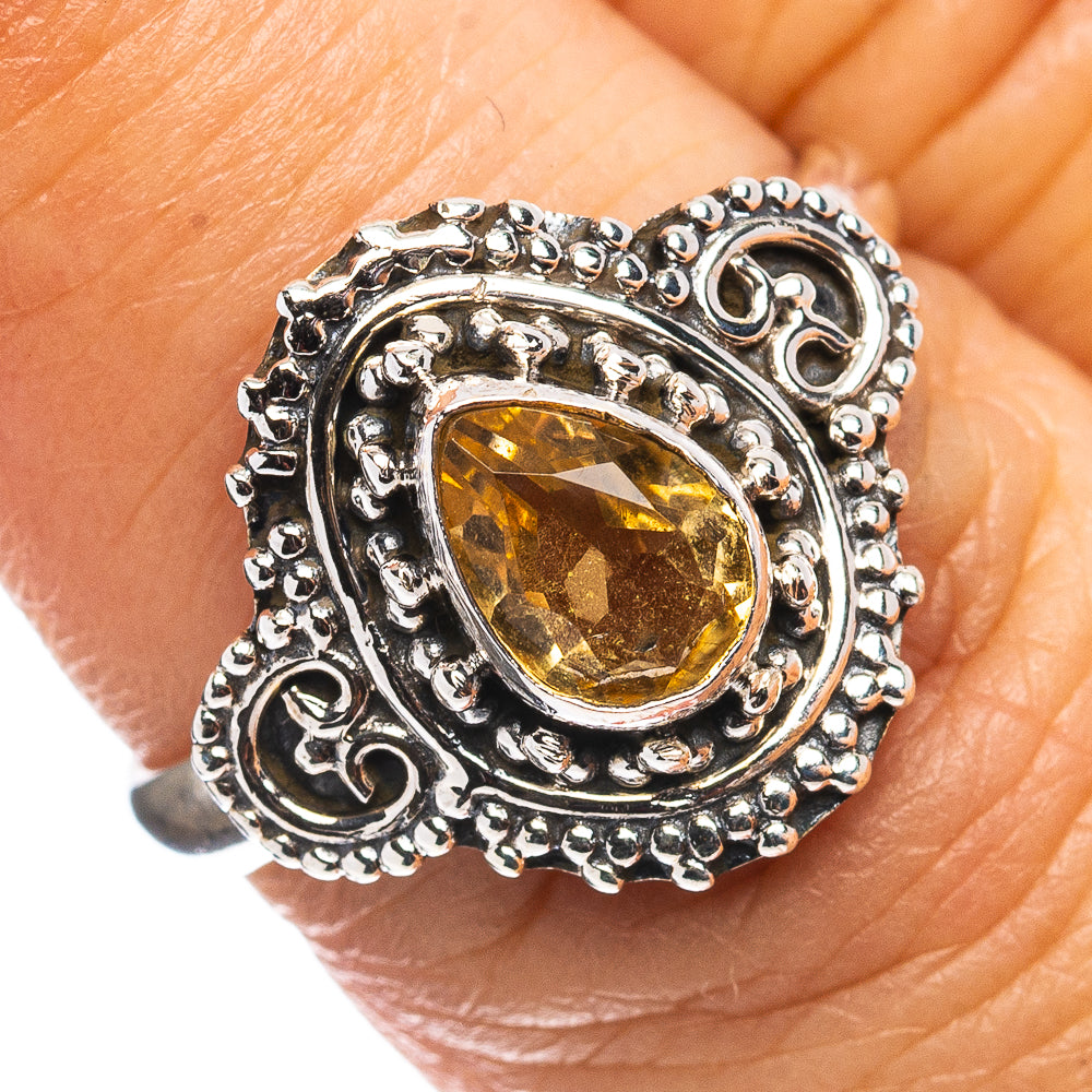 Citrine Ring Size 7 (.925 Sterling Silver)