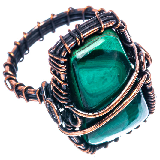 Malachite wire-wrap ring with green malachite cabochon, copper frame and loop band