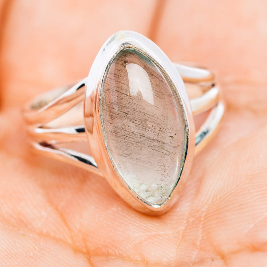Oval aquamarine cabochon ring in .925 sterling silver, size 7.75, side view