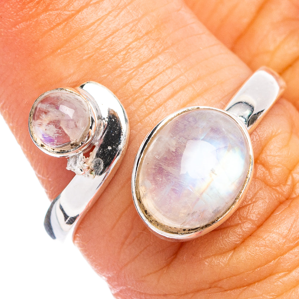 Dainty Rainbow Moonstone Ring Size 6.5 (925 Sterling Silver) R8642