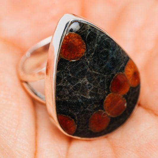 Teardrop obsidian ring in .925 sterling silver with copper heart pattern