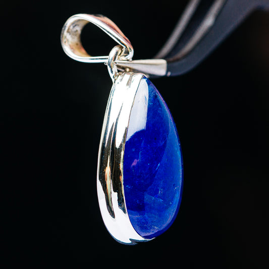 20.2ct Premium Tanzanite Pendant 1 1/4" (.925 Sterling Silver)