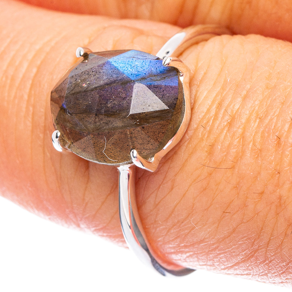 Value Labradorite Ring Size 8 (925 Sterling Silver) R7512