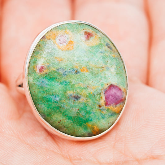 925 sterling silver ring, oval green fuchsite with large purple ruby patch