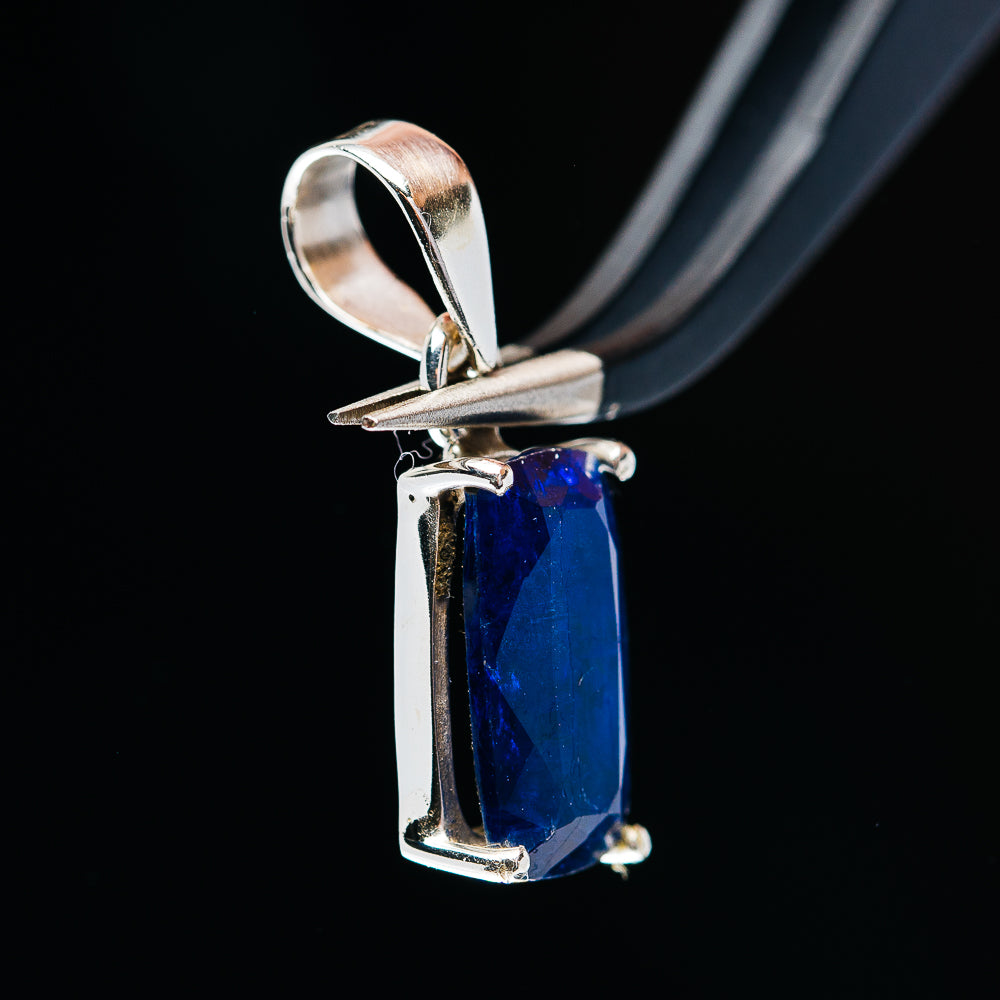 5.36ct Faceted Kyanite Pendant 1" (.925 Sterling Silver)