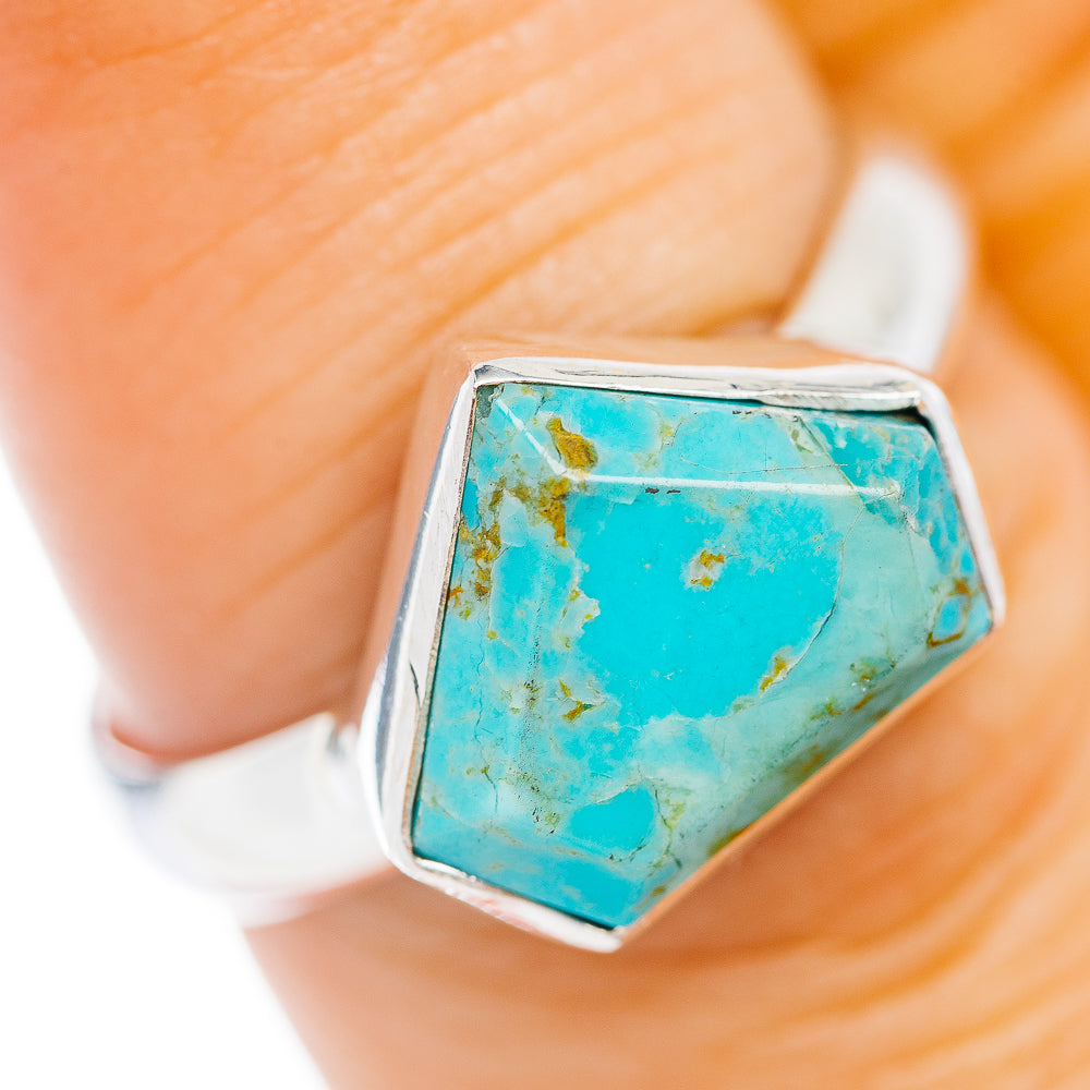 Mojave Turquoise Ring Size 7.75 (.925 Sterling Silver)