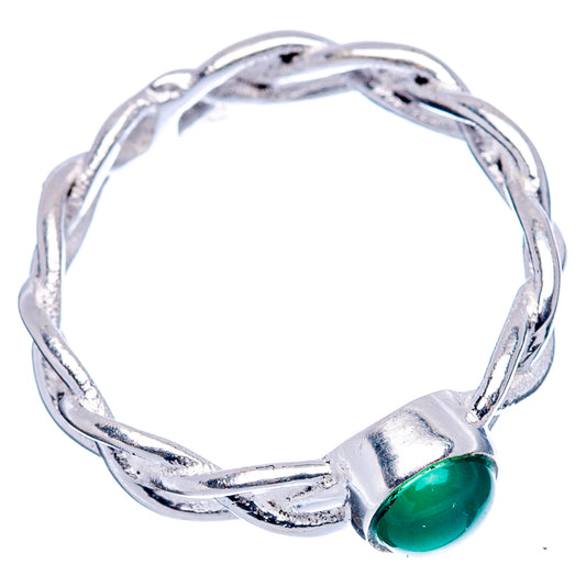 Sterling silver ring with green onyx cabochon and textured twisted open band