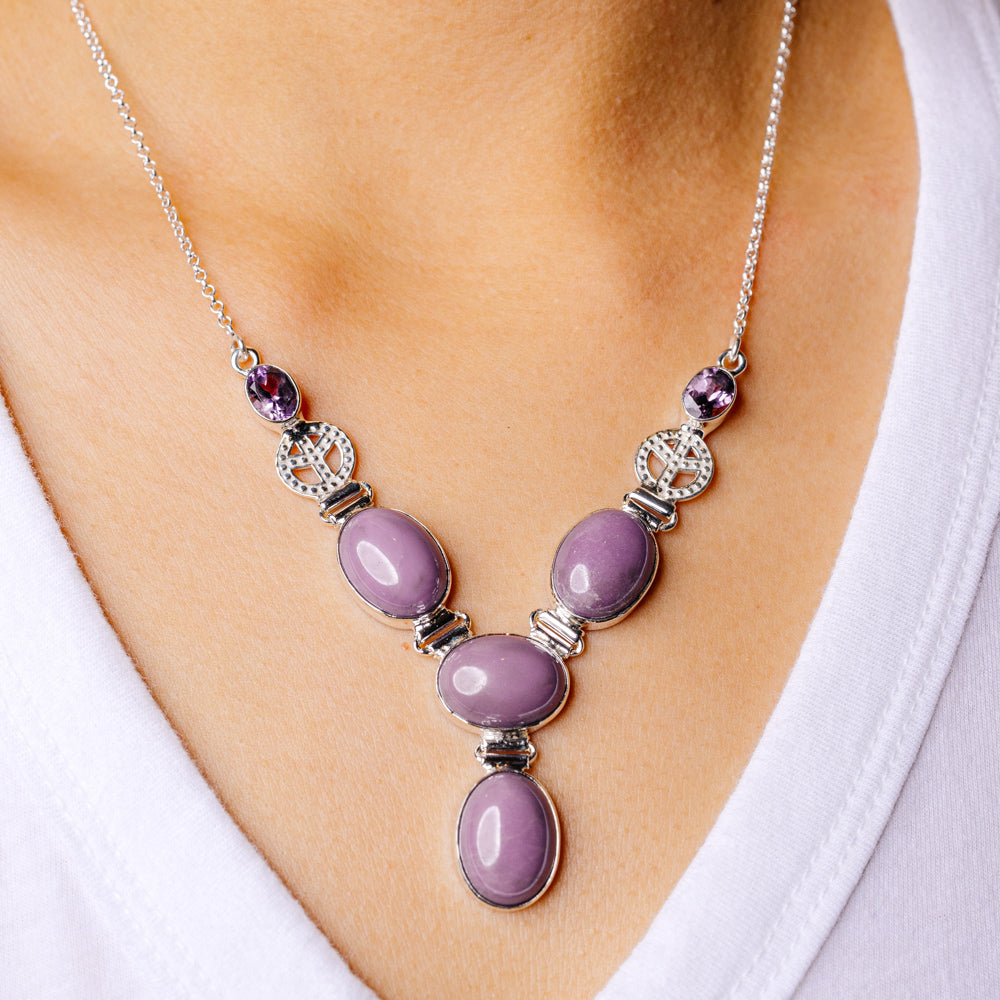 Phosphosiderite Peace Necklace 17 To 19 1/8" (925 Sterling Silver) N90103