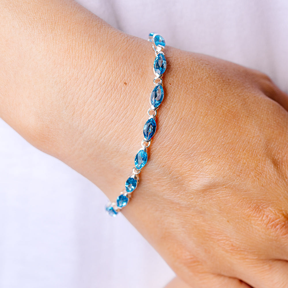 Blue Topaz Bracelet 7 To 8" (925 Sterling Silver) B90375