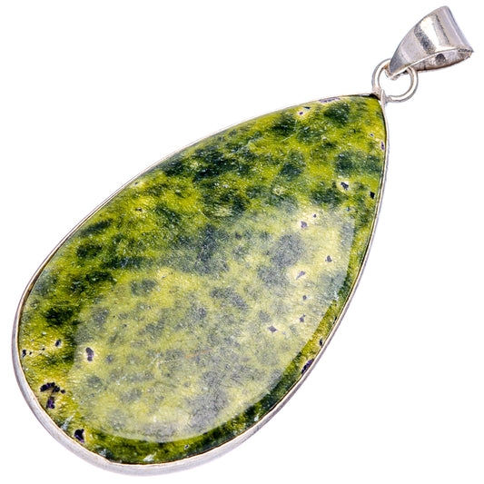 Silver-plated teardrop pendant with green stichtite stone and metal bail