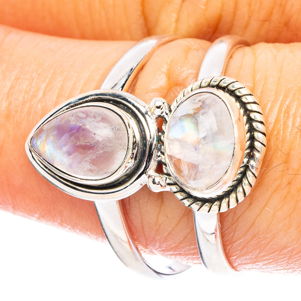 Rainbow Moonstone 925 Sterling Silver Ring Size 8.25 (925 Sterling Silver) R6203