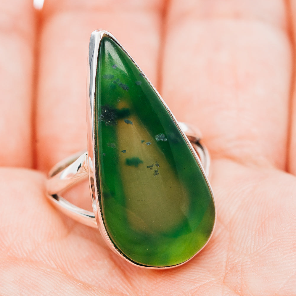 Green nephrite jade cabochon teardrop ring in .925 sterling silver, side view