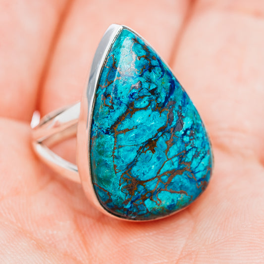 Teardrop shattuckite cabochon ring in polished .925 sterling silver bezel