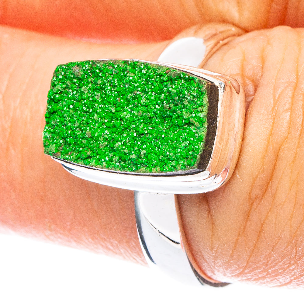 Rare Uvarovite Garnet Ring Size 7 (925 Sterling Silver) R6622