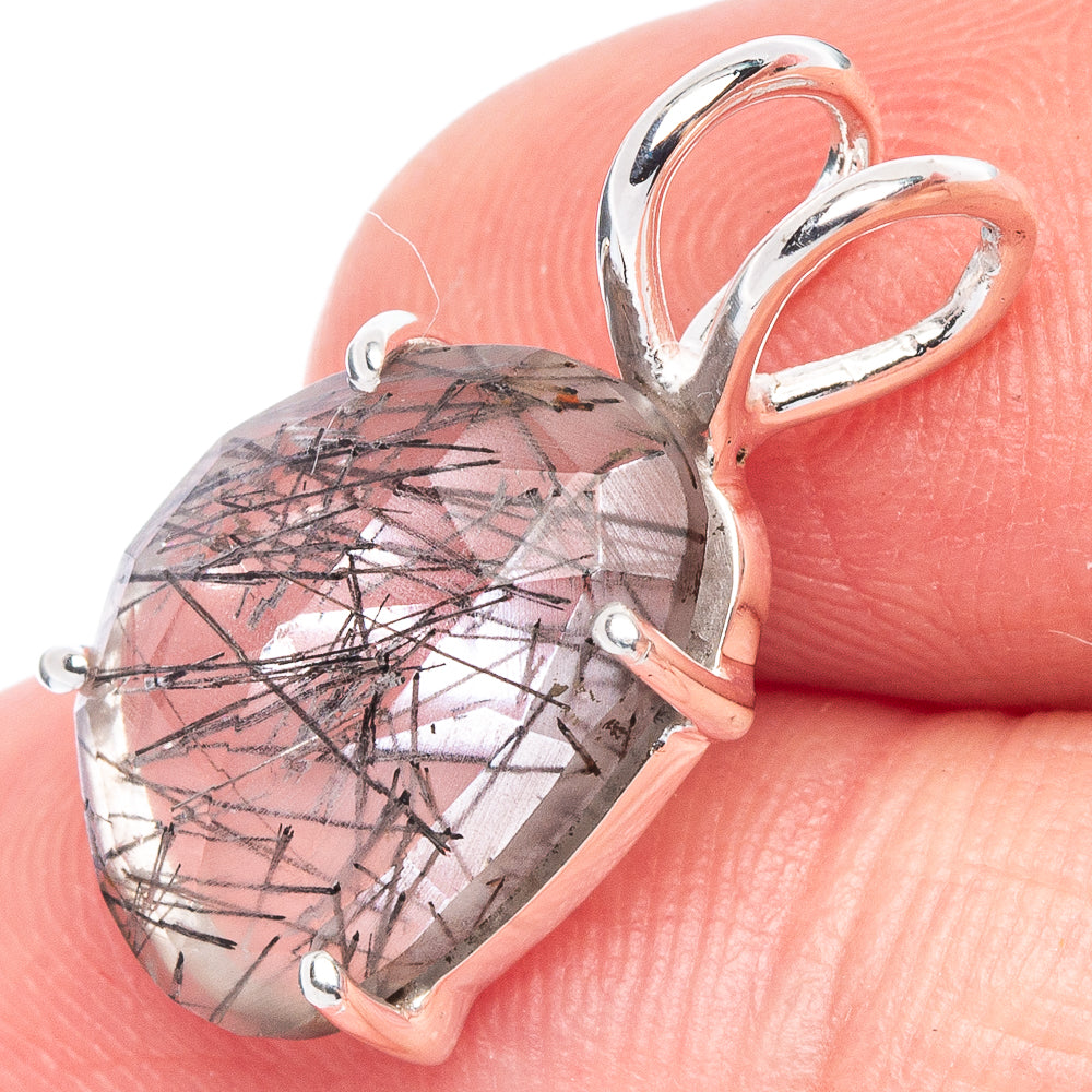 Sterling silver tourmalinated quartz pendant with oval cabochon and black needle inclusions