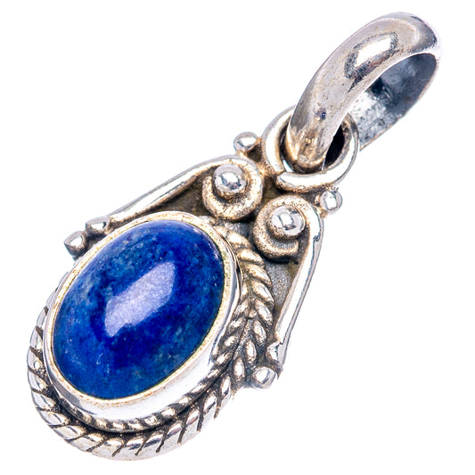 Oval lapis lazuli pendant in 925 sterling silver with detailed border and top loop