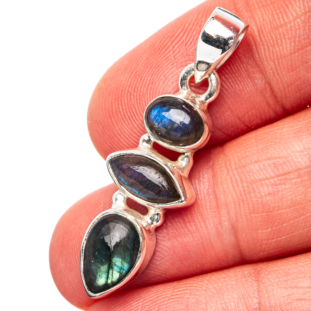 Labradorite Pendant 1 3/8" (.925 Sterling Silver)