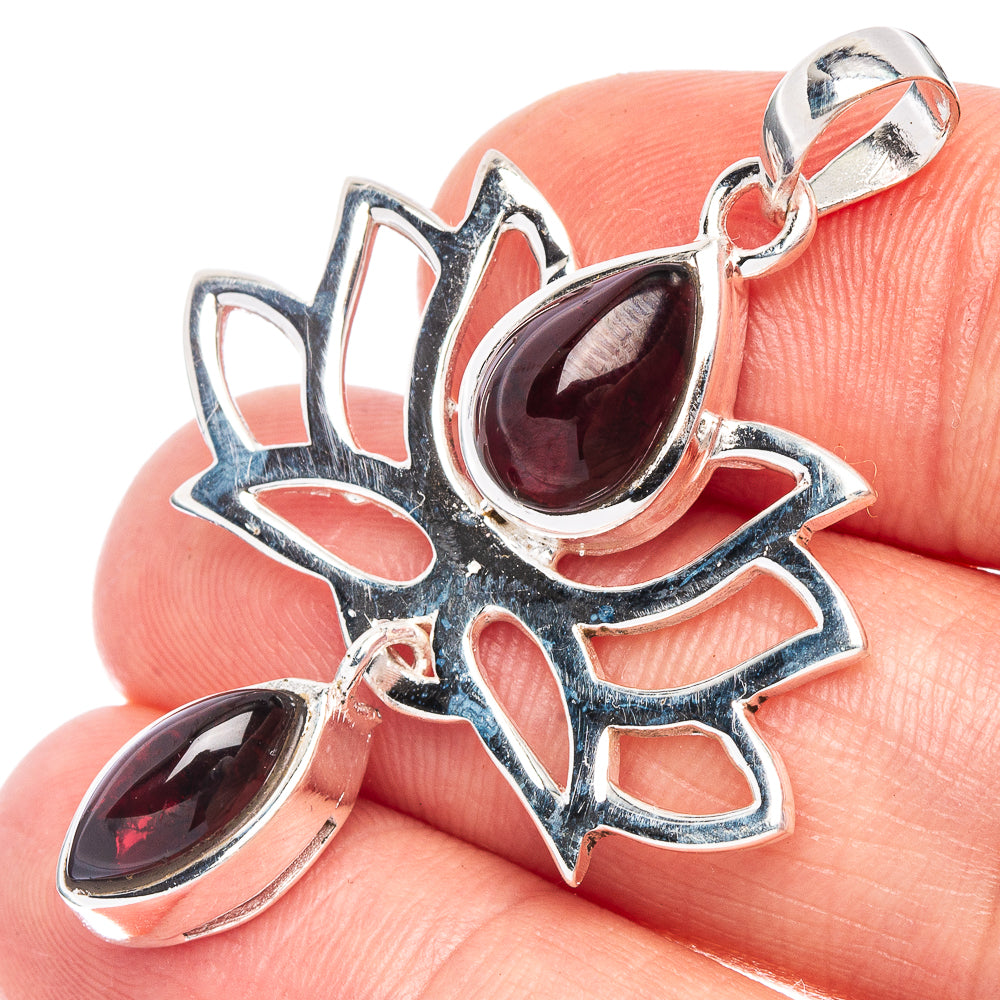 Garnet Pendant 1 5/8" (925 Sterling Silver) P44895