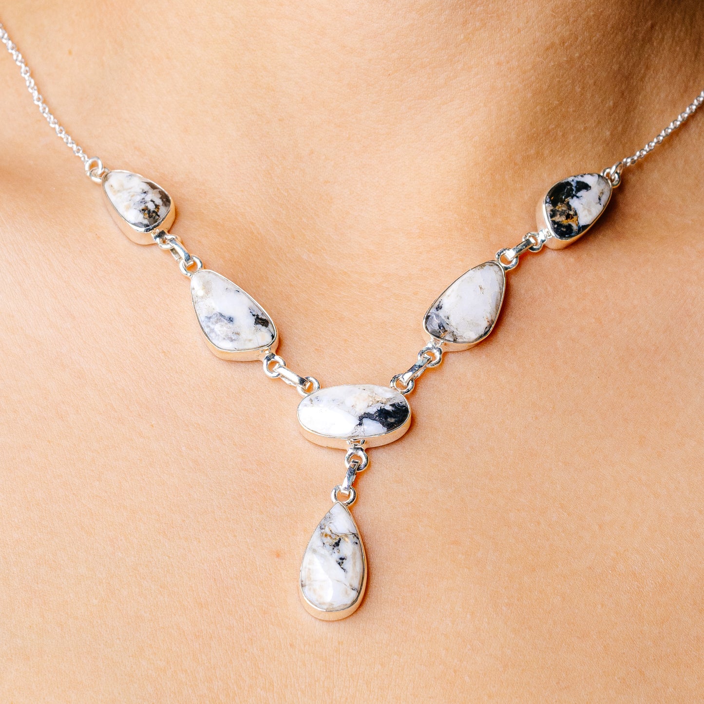 White Buffalo Turquoise Necklace 19 1/2 To 21 1/4" (925 Sterling Silver) N90288