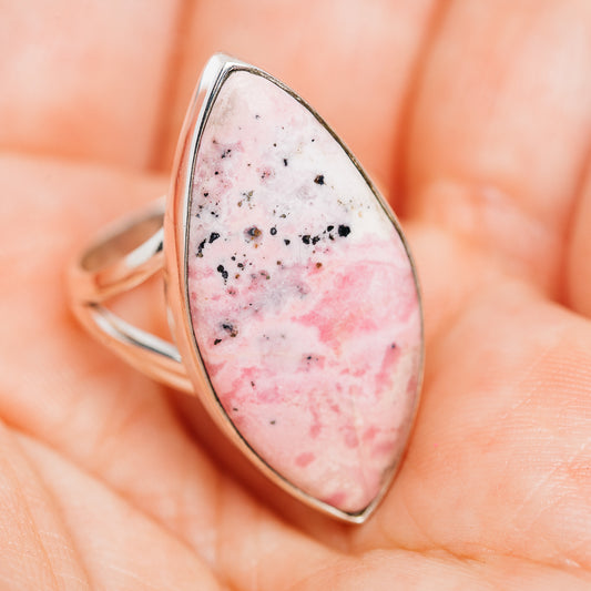 Sterling silver rhodonite ring with oval cabochon, size 7.5, pink and dark speckled