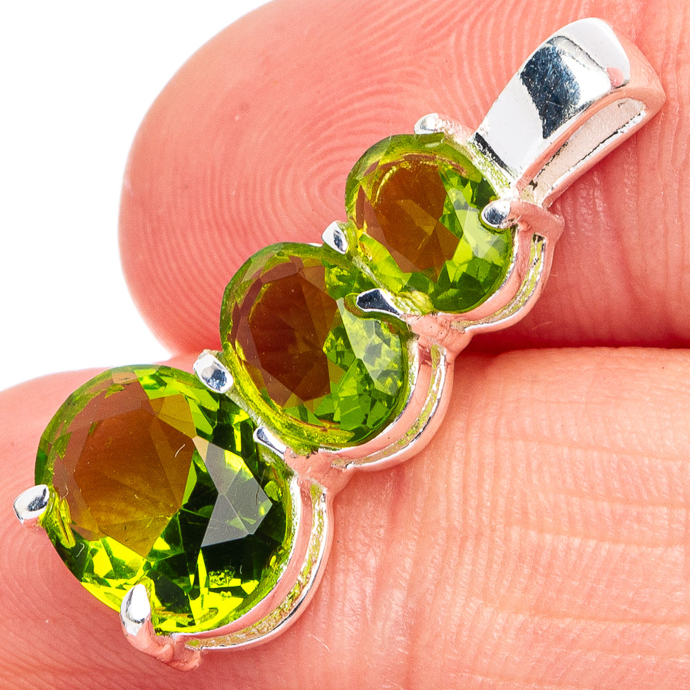 Peridot Pendant 1" (925 Sterling Silver) P45381