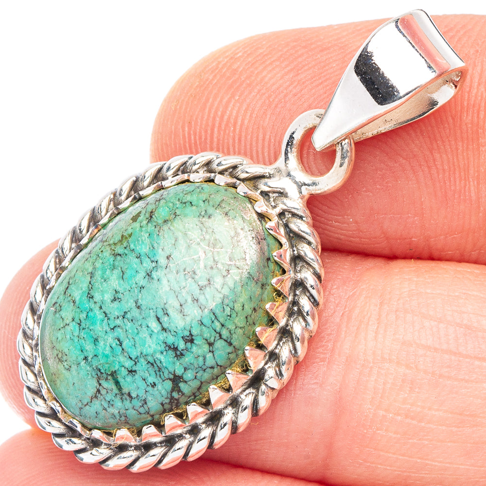 Round Arizona turquoise pendant with rope-edge 925 sterling silver setting, bail top