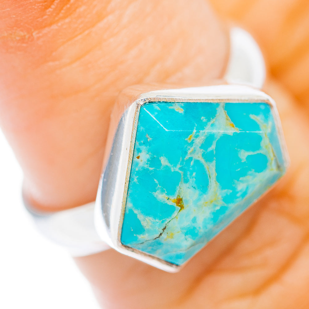 Mojave Turquoise Ring Size 6 (.925 Sterling Silver)