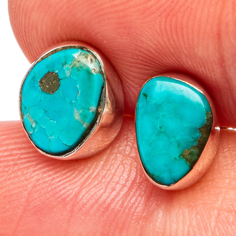 Rare Kingman Turquoise Earrings 3/8" (.925 Sterling Silver)