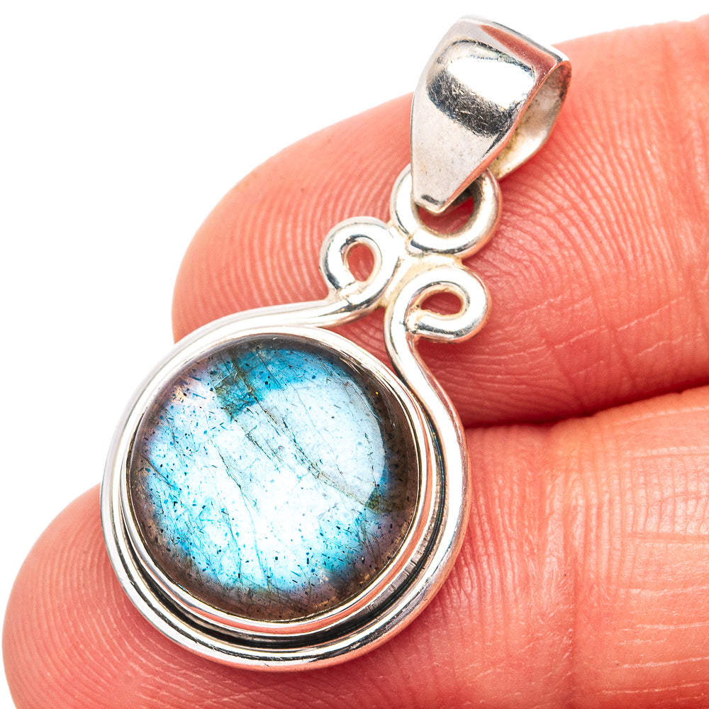 Labradorite Pendant 1 1/8" (.925 Sterling Silver)