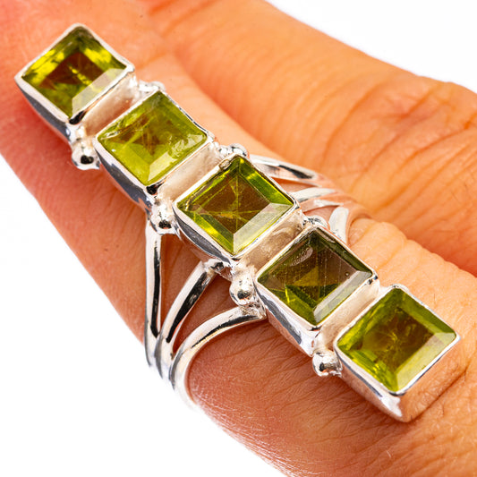 Large Peridot Ring Size 6.75 (925 Sterling Silver) R142872