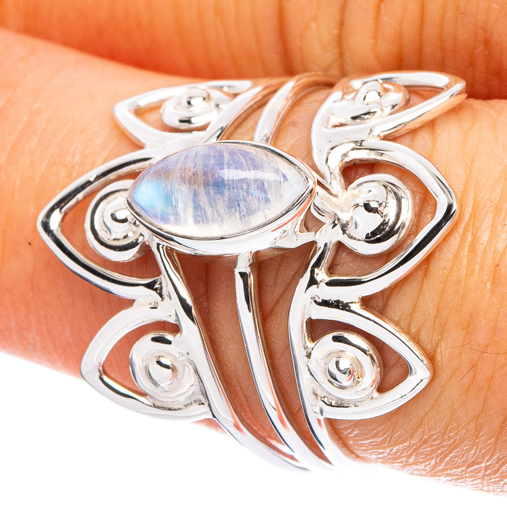 Rainbow Moonstone 925 Sterling Silver Premium Ring Size 7.75 (925 Sterling Silver) R6600
