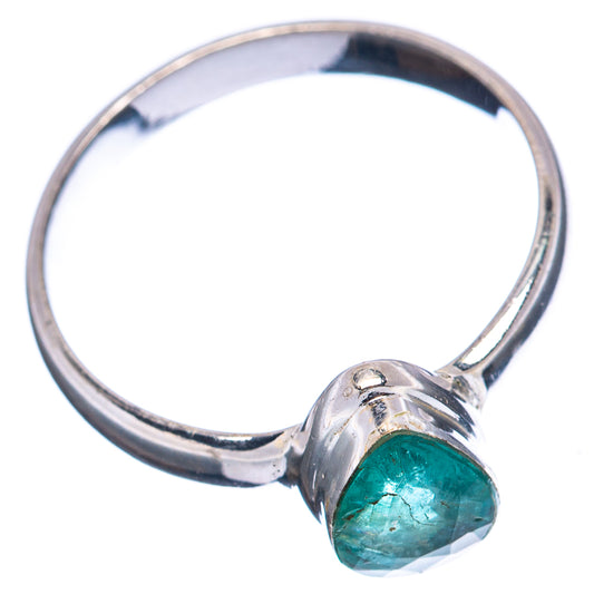 Sterling silver ring with green oval emerald cabochon and open band profile