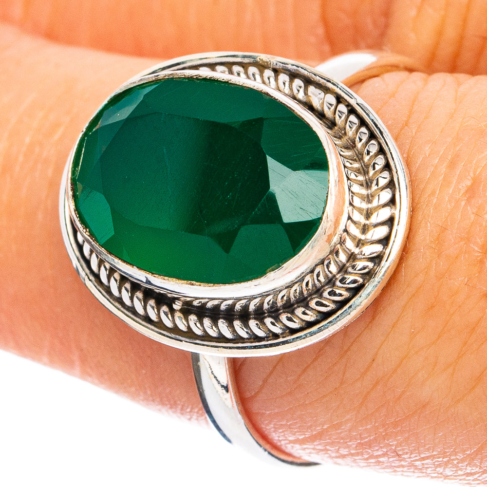 Green Onyx Ring Size 8 (925 Sterling Silver) R8311