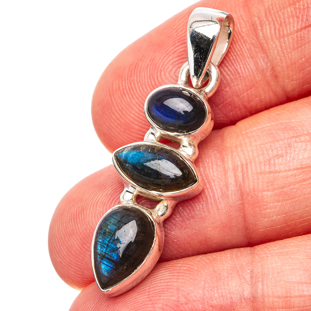 Labradorite Pendant 1 3/8" (.925 Sterling Silver)