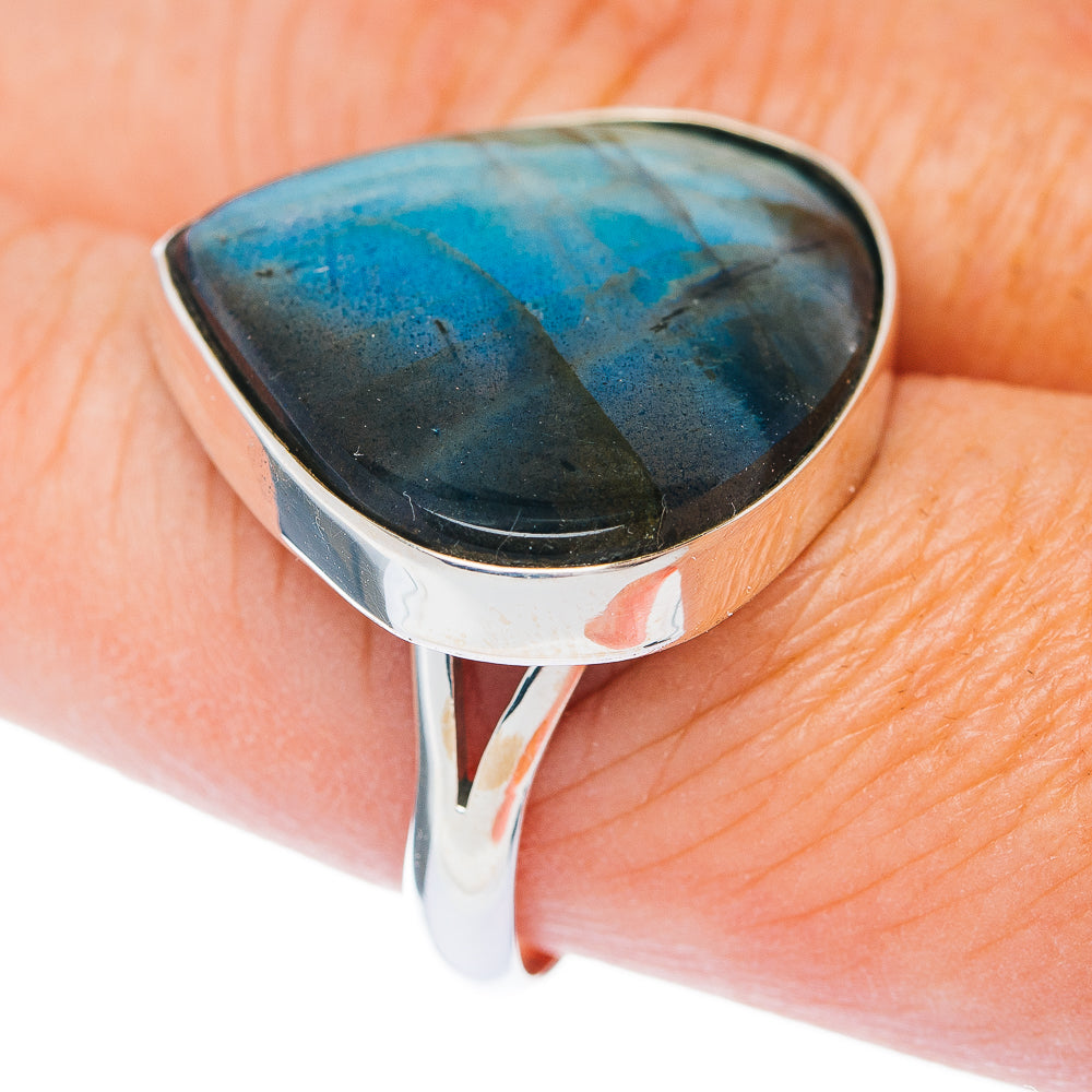 Large Premium Labradorite Ring Size 10 (.925 Sterling Silver)
