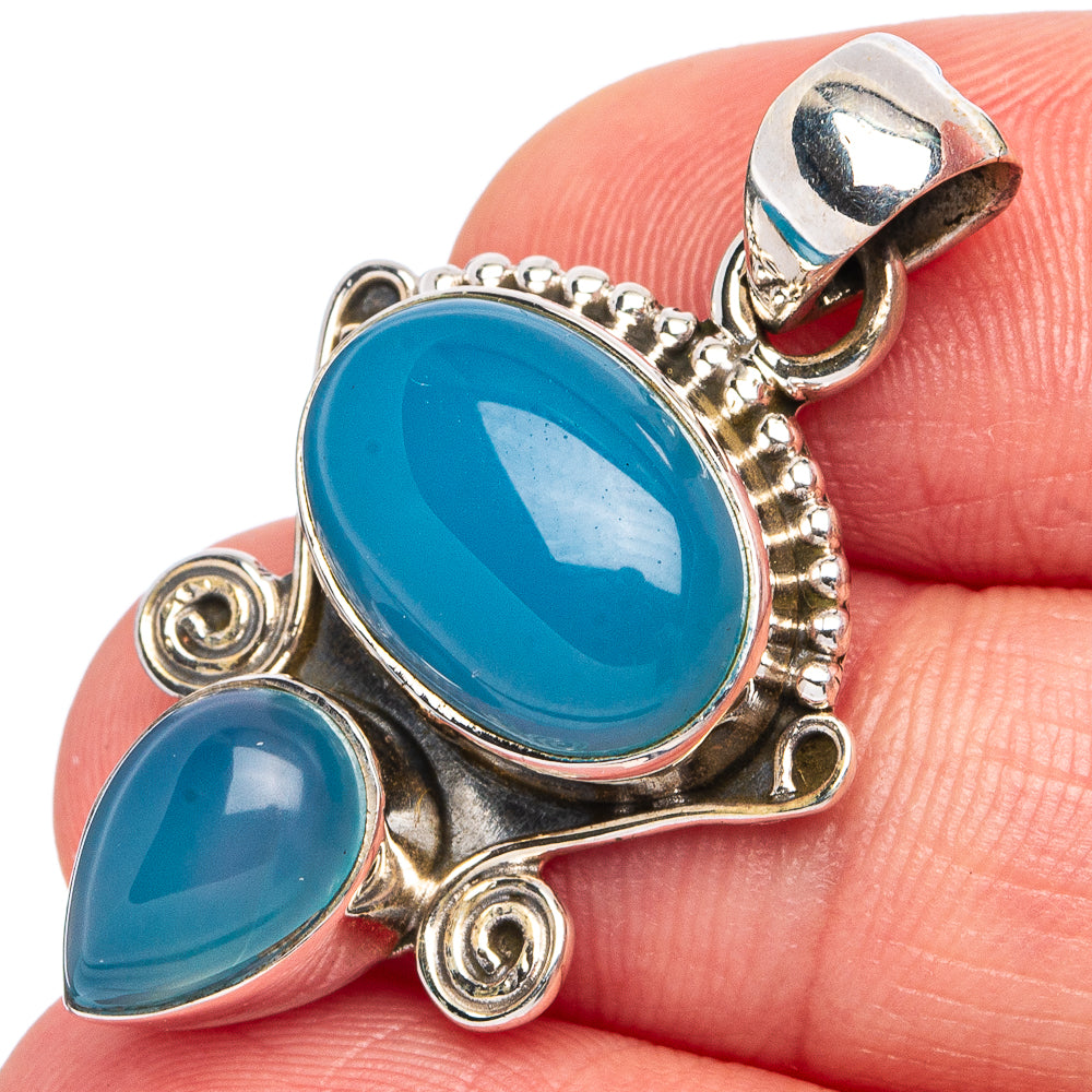 925 sterling silver chalcedony pendant with oval blue gemstone bezel setting
