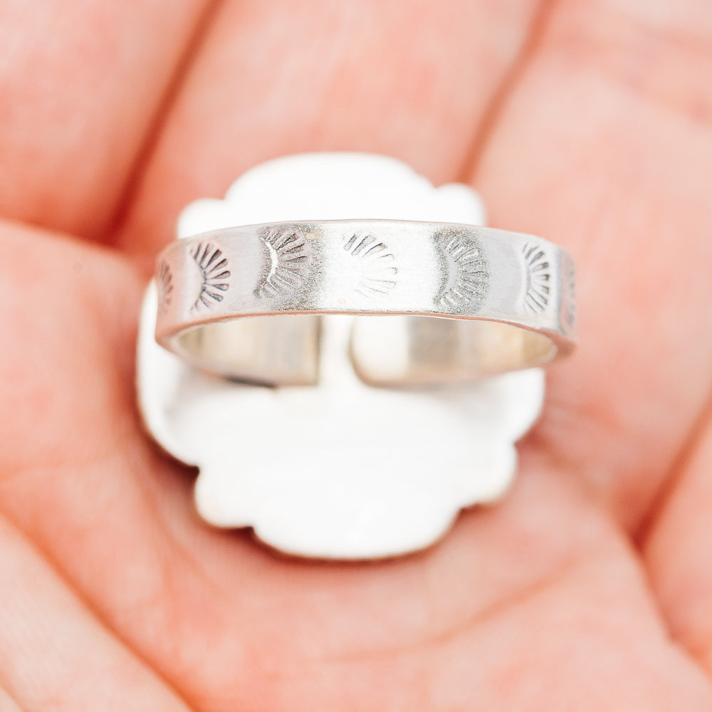 925 sterling silver ring band with engraved pattern, side view