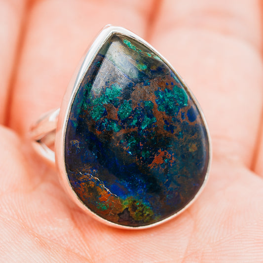 Teardrop azurite sterling silver ring, size 8.5, side view of blue-green cabochon