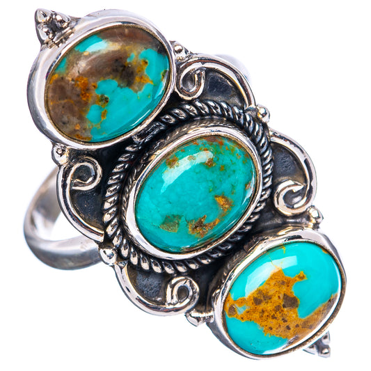 Mohave turquoise ring in .925 sterling silver, three oval turquoise cabochons in detail