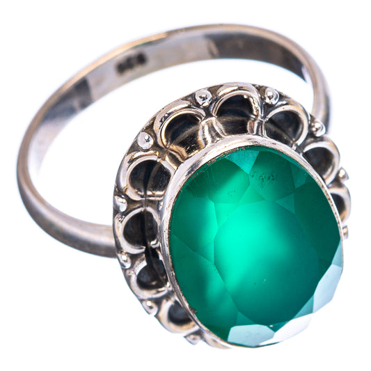 Green onyx oval ring showing band and scalloped .925 sterling silver prongs, size 7