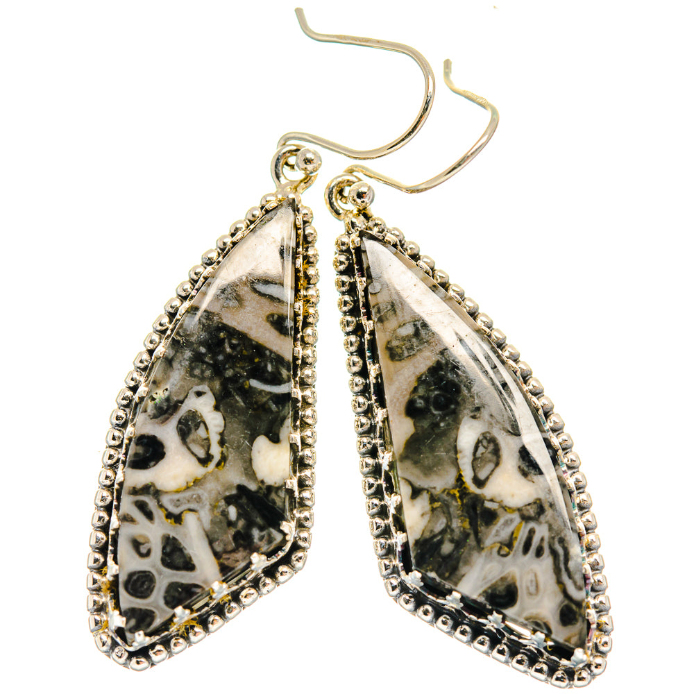925 sterling silver tube agate teardrop earrings with beaded border, black-and-white marbled.