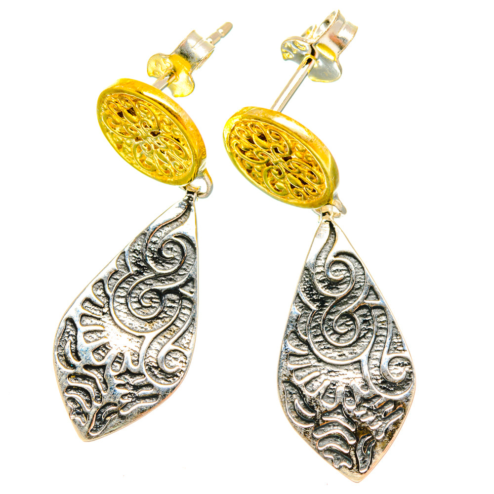 Engraved Earrings handcrafted by Ana Silver Co - EARR427088 - Photo 2